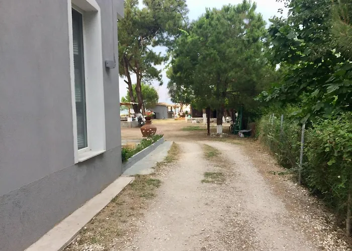 Poplar Lofts&apartments Karavouzi Prínos