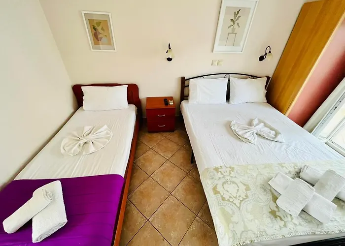 Poplar Lofts&apartments Karavouzi Prínos